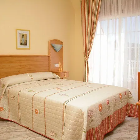 Coral Do Mar I Otel 3*